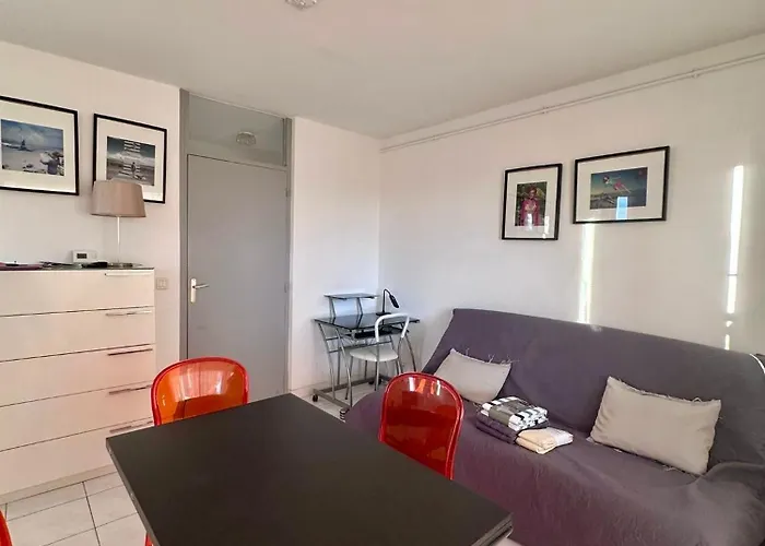 O'kanedo アパート