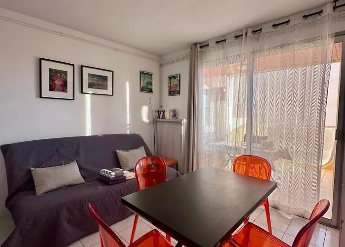 O'kanedo アパート カネ